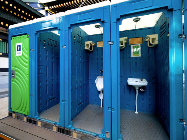 Best Porta potty rental near me  in Divernon, IL